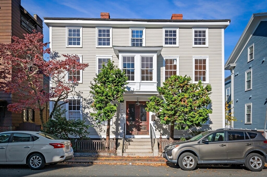 14 Lynde St in Salem, MA - Building Photo