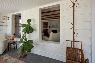 41 Grinnell St in Rhinecliff, NY - Building Photo - Building Photo