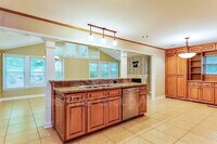 1330 Hillwood Dr photo'