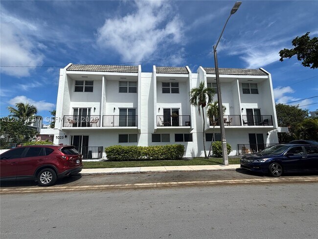 property at 1025 SW 6th St