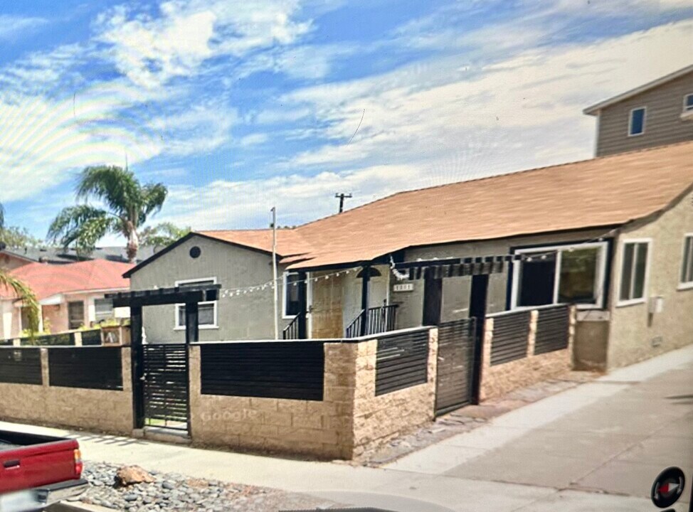 1813 Oliver Ave in San Diego, CA - Building Photo