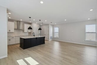 3077 Voyager Ave in St. Cloud, FL - Building Photo - Building Photo