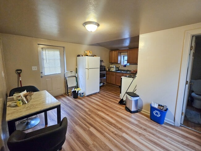 200 Arabella St in Pittsburgh, PA - Building Photo - Building Photo