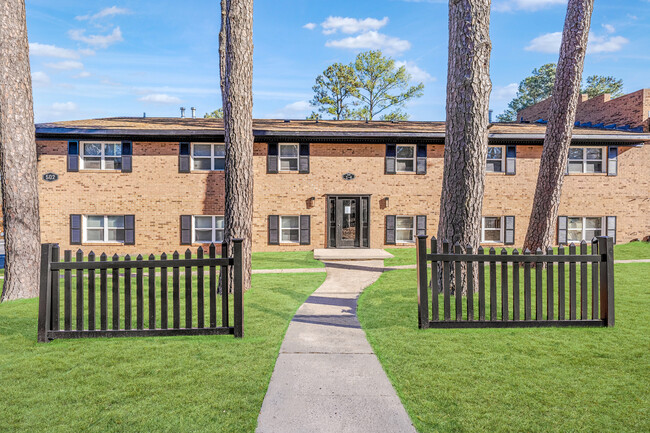 BLU Station Apartments in Durham, NC - Building Photo - Building Photo