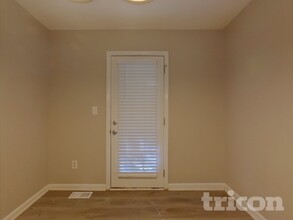 210 Legend Dr in Dallas, GA - Building Photo - Building Photo