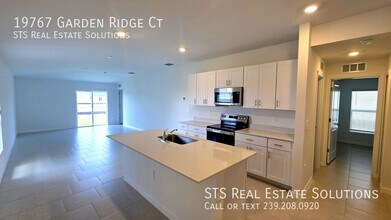 19767 Garden Ridge Ct in Lehigh Acres, FL - Building Photo - Building Photo