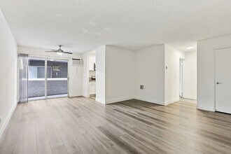 424 S Ardmore Ave in Los Angeles, CA - Building Photo - Building Photo