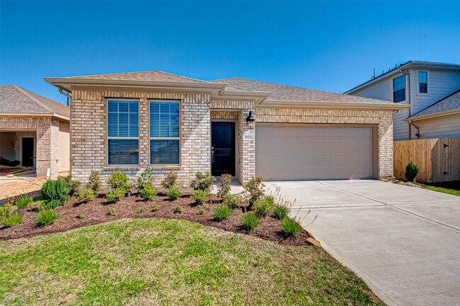 property at 8011 Colony Chase Ct