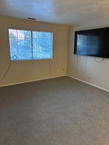 31 E River Haven Cir in Orem, UT - Building Photo