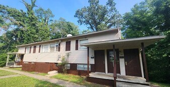 379 W Outer Dr, Unit 379 in Oak Ridge, TN - Building Photo