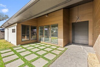 17309 Davenport Rd, Unit 0703 in Dallas, TX - Building Photo - Building Photo