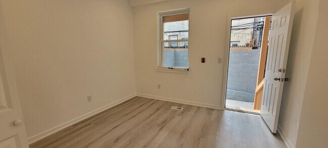 2230 Christian St in Philadelphia, PA - Building Photo - Building Photo