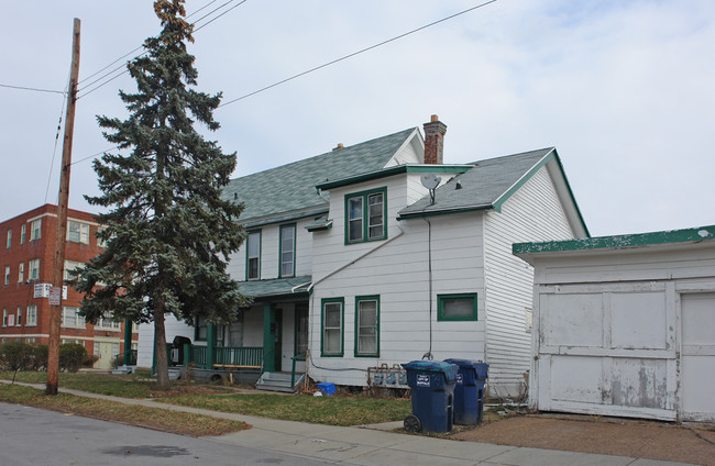 1418-1420 Kenmore Ave in Buffalo, NY - Foto de edificio - Building Photo