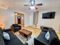 3811 Hayward Ave photo'