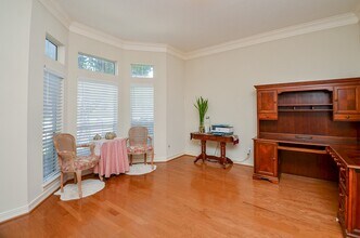 7934 Woodcrest Ct in Sugar Land, TX - Building Photo - Building Photo