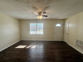 703-705-705 Providence Rd in Graham, NC - Building Photo - Building Photo