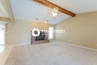 411 Kimberly Ln in St. Peters, MO - Building Photo - Building Photo