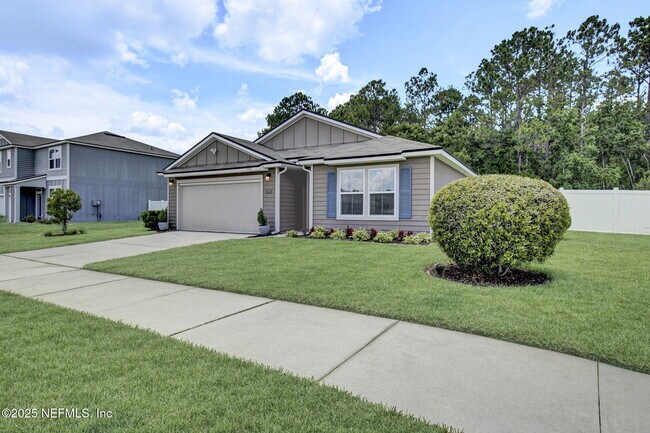 7070 Sandle Dr in Jacksonville, FL - Building Photo - Building Photo