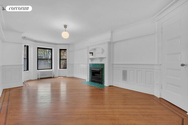 233 Decatur St in Brooklyn, NY - Building Photo - Building Photo