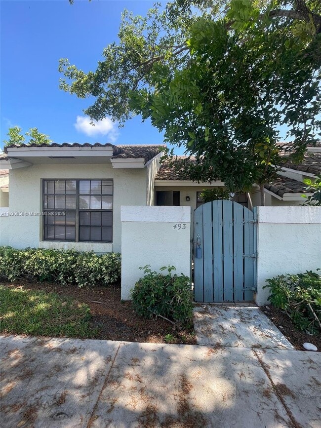 property at 493 Hardwood Pl