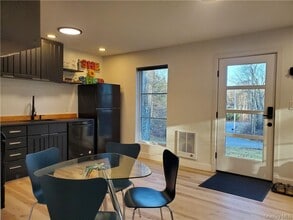 44 Dellenbaugh Rd in Pine Bush, NY - Building Photo - Building Photo