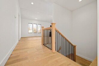 105-107 Amberwood Ct in Raymore, MO - Building Photo - Building Photo