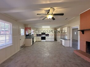2210 Ridgewood Dr in Tyler, TX - Building Photo - Building Photo