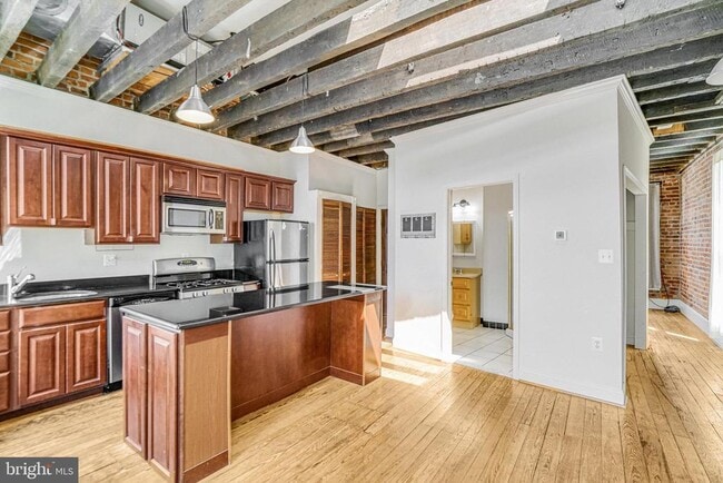 property at 911 Prince St