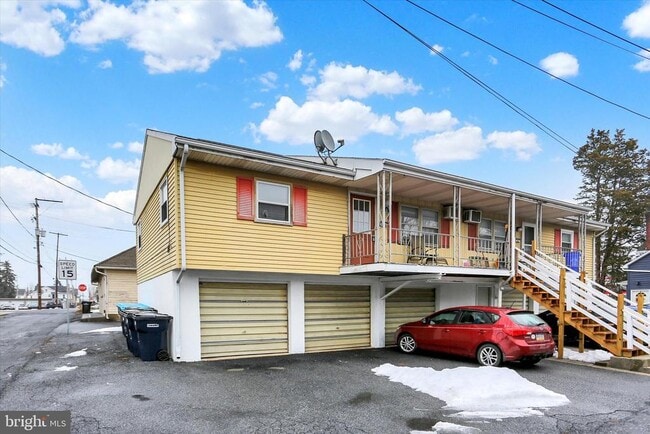 property at 105 W Main St