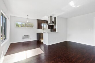 10203 Tabor St in Los Angeles, CA - Building Photo - Building Photo