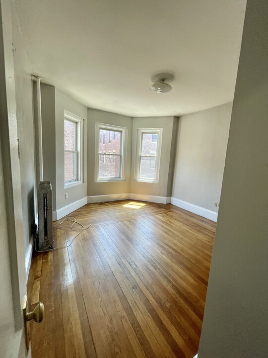 464 Park Dr in Boston, MA - Building Photo