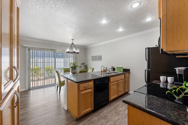 Sundial Apartments