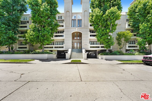 property at 4415 Saugus Ave