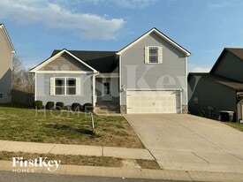 1753 Rains Rd in Clarksville, TN - Building Photo