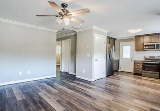 306 W College St in Simpsonville, SC - Building Photo - Building Photo