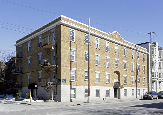 207 Charlotte St in Ottawa, ON - Building Photo - Primary Photo