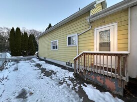 715 Rear Mabel St in New Castle, PA - Building Photo
