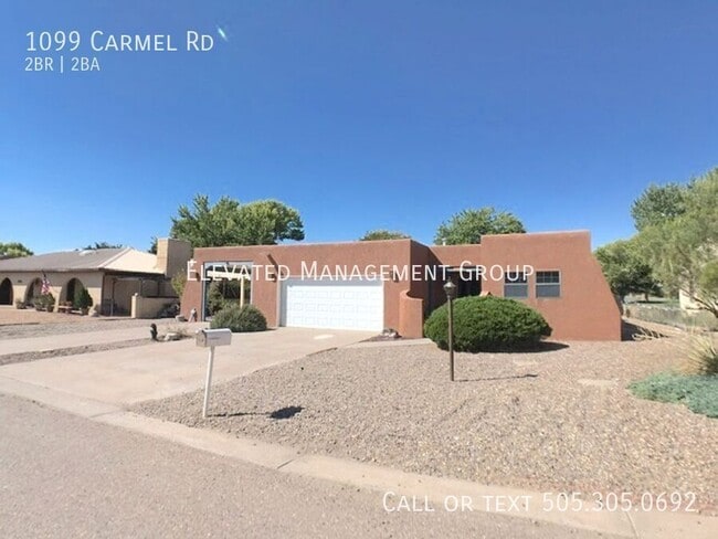 1099 Carmel Rd in Belen, NM - Foto de edificio - Building Photo