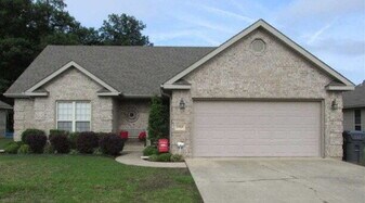 6018 Beaver Creek Ln in Jonesboro, AR - Building Photo