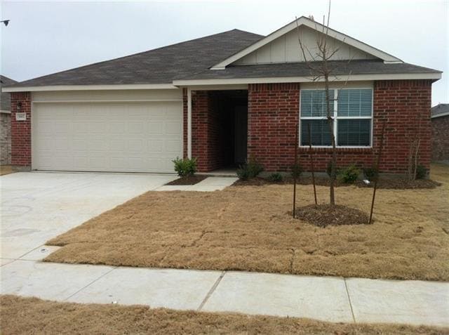 5817 Mountain Bluff Dr