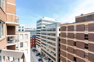 2140 L St NW in Washington, DC - Building Photo - Building Photo