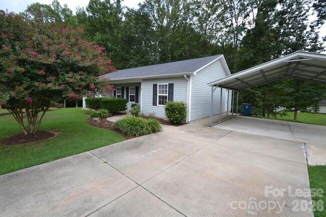 112 Dundee Ct in Maiden, NC - Foto de edificio - Building Photo