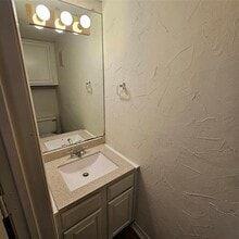 8555 Fair Oaks Crossing in Dallas, TX - Building Photo - Building Photo