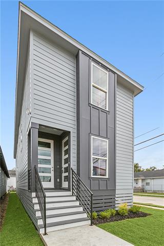 property at 3503 Hamburg St