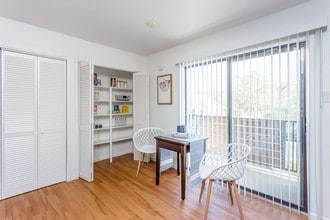 Kingwood Lakes in Kingwood, TX - Foto de edificio - Building Photo