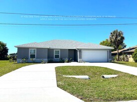 1316 NE 24th Ave in Cape Coral, FL - Building Photo