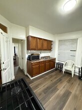 1552 Mineral Spring Rd, Unit Apt2 in Reading, PA - Foto de edificio - Building Photo