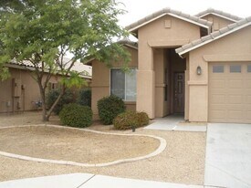 6610 W Hughes Dr in Phoenix, AZ - Building Photo
