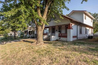 4012 E Central Ave in Wichita, KS - Building Photo - Building Photo