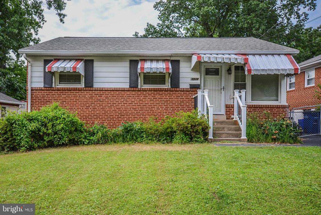 3513 Anderson Rd in Kensington, MD - Building Photo